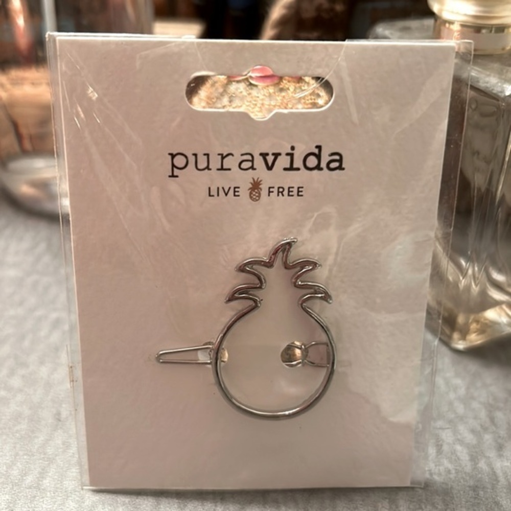 Pura Vida Pineapple Hair Clip